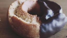 吃巧克力蜜瓜包,甜蜜邂逅，口感盛宴