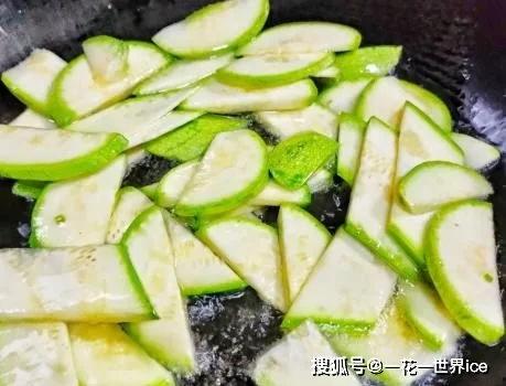 北方角瓜怎么吃,北方角瓜的多样食法探索